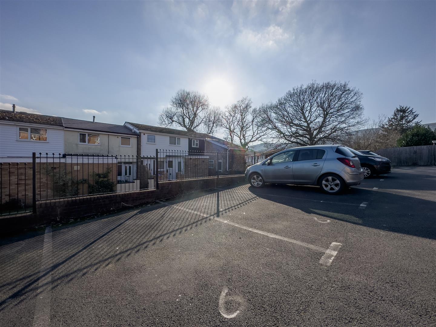 Ty Gwyn Road, St. Dials, Cwmbran One2One Estate Agents